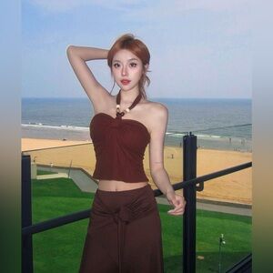 HALTER NECKLINE WOODEN BEAD CROP TOP L 8-13